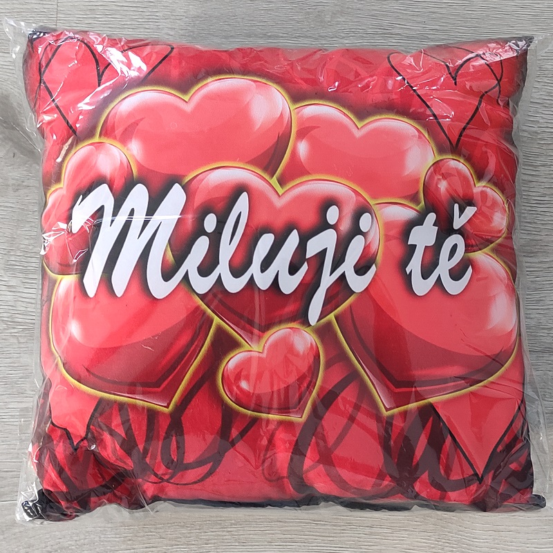Polštářek se srdíčky - Miluji tě (CZ)