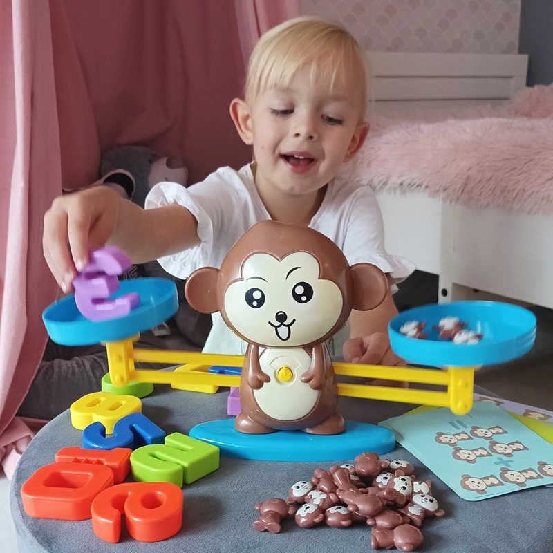 Matematika hrou počítaním opičiek - opičia váha