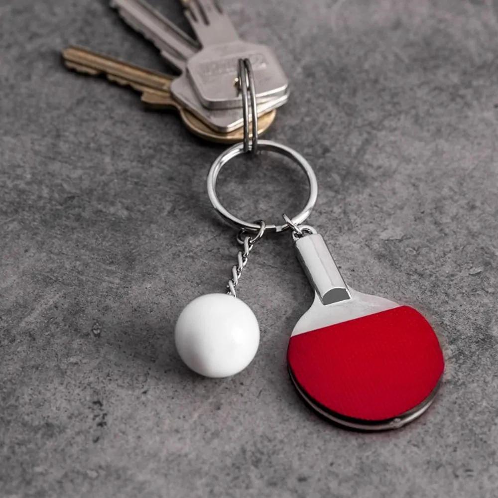 Prívesok na kľúče pre športovcov – Raketa a loptička pre stolný tenis