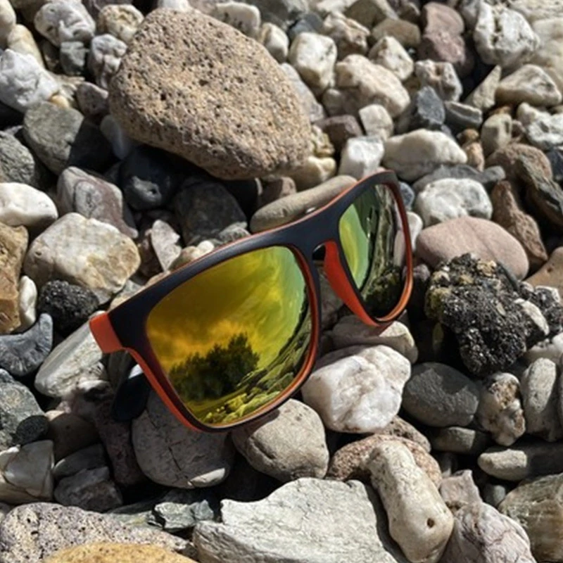 Športové slnečné okuliare UV 400 čierno-oranžové - Trizand