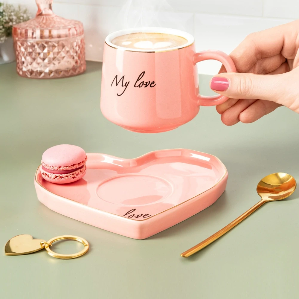 Luxusná sada šálka, podšálka, lyžička a kľúčenka – My Love ?