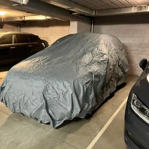 Autoplachta na stredné a veľké autá Xtrobb – 572 × 180 × 120 cm, sivá