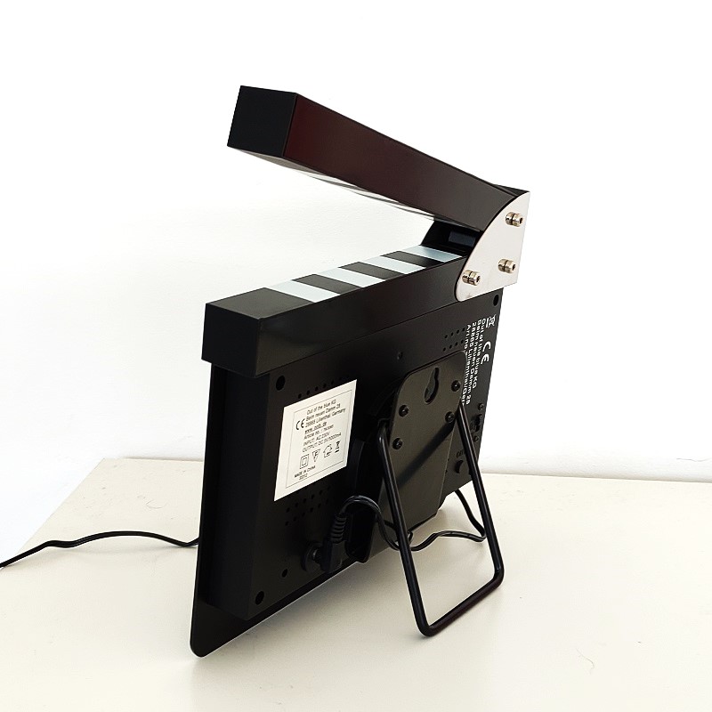 Digitálne stolné hodiny – Filmová klapka