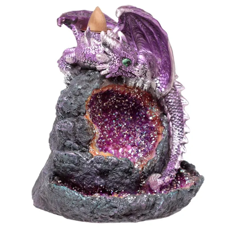 Fantasy vodopád s tečúcim dymom a LED svetlom – Drak na trblietavom kameni