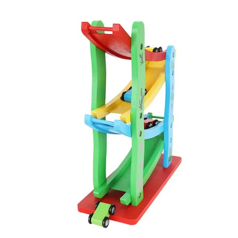 Drevená dráha - šmykľavka pre 4 autá