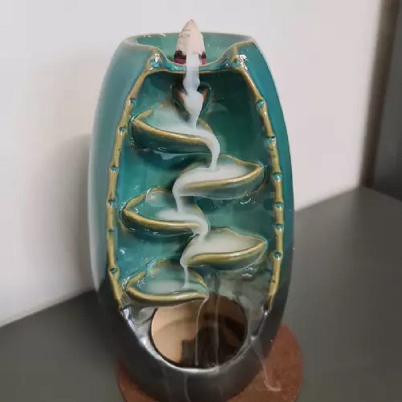 Keramický vodopád s tečúcim dymom – 55ks vonných kužeľov