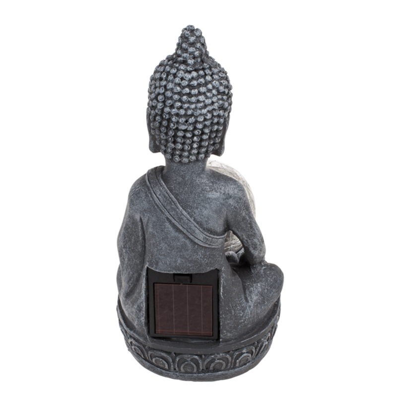 Meditujúci Buddha so solárnou LED dekoratívne popraskanou guľou